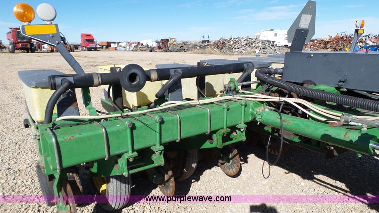 image for item J1293 John Deere 1770 Conservation Max Emerge planter