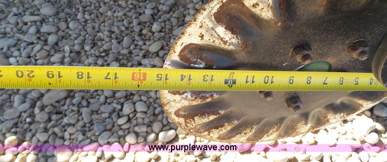 image for item J1293 John Deere 1770 Conservation Max Emerge planter