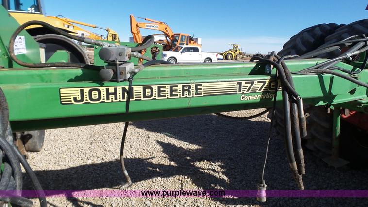 image for item J1293 John Deere 1770 Conservation Max Emerge planter