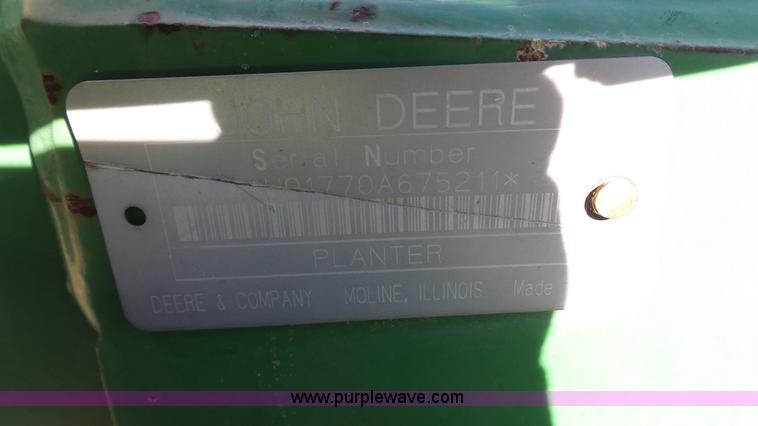 image for item J1293 John Deere 1770 Conservation Max Emerge planter