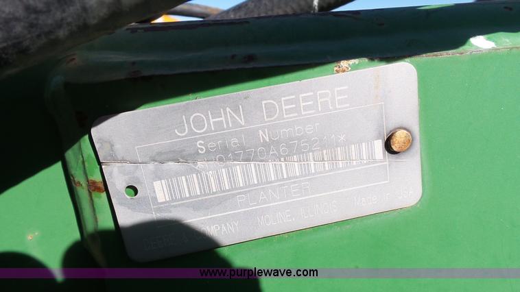 image for item J1293 John Deere 1770 Conservation Max Emerge planter