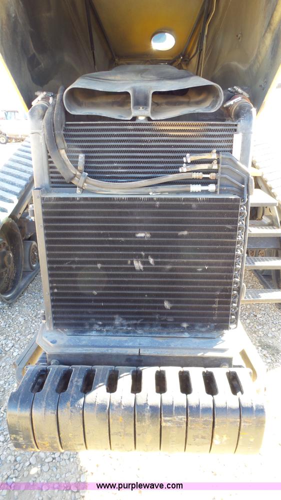 image for item J1294 1997 Caterpillar Challenger 55 tractor