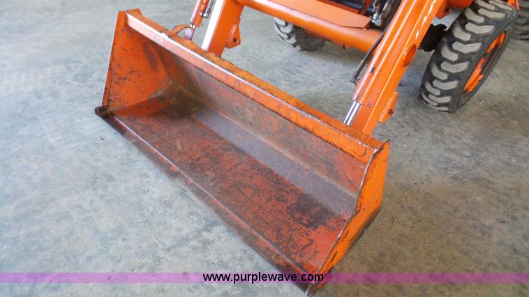 image for item J4688 2007 Kubota L3400D MFWD tractor