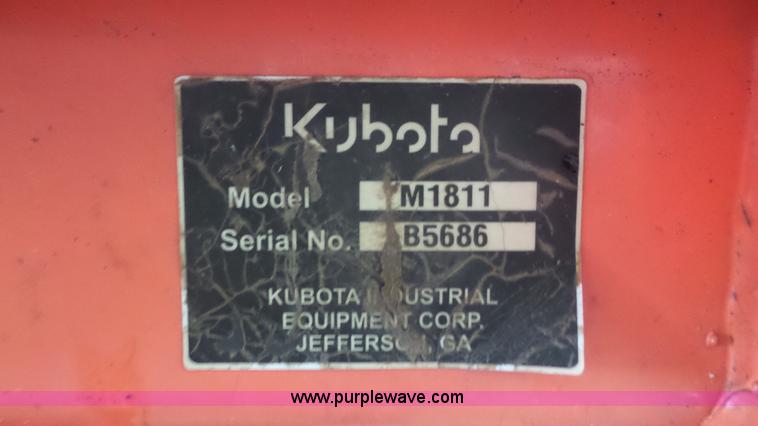 image for item J4689 2010 Kubota M7040D MFWD tractor