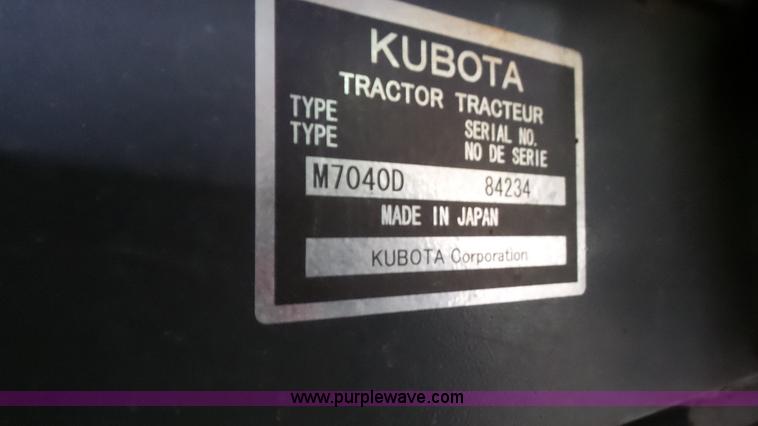 image for item J4689 2010 Kubota M7040D MFWD tractor