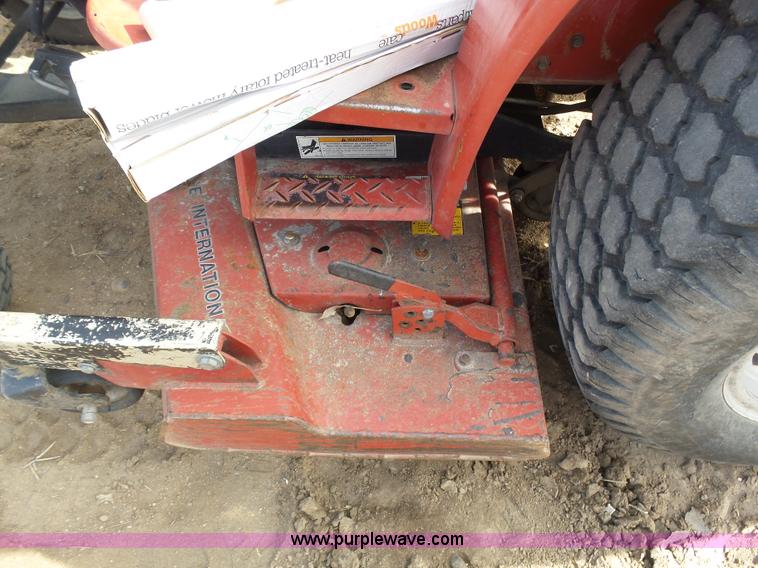 image for item J6243 Case 1130 tractor