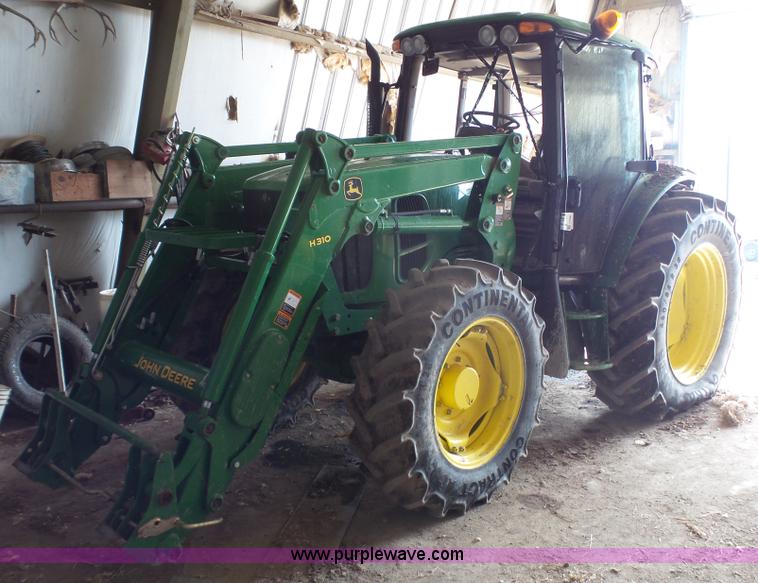 image for item J7288 2011 John Deere 6430 Premium MFWD tractor