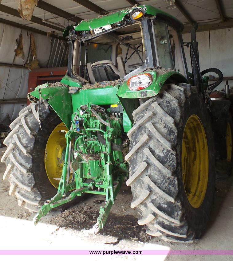 image for item J7288 2011 John Deere 6430 Premium MFWD tractor