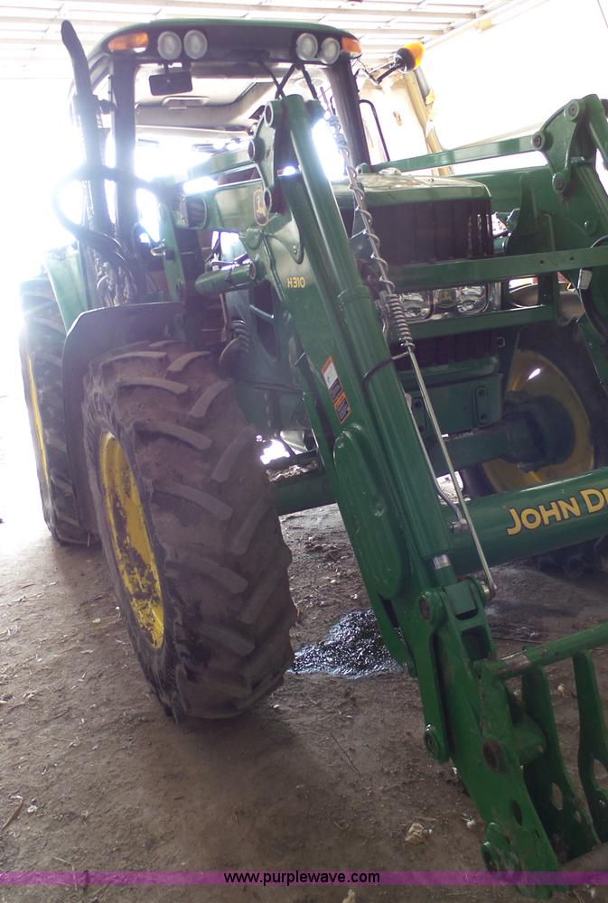image for item J7288 2011 John Deere 6430 Premium MFWD tractor