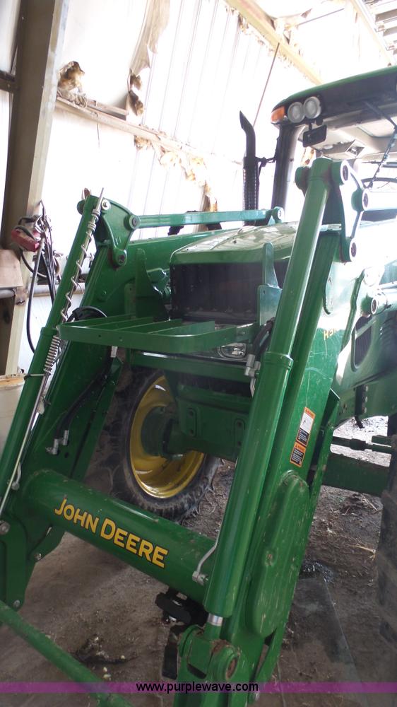 image for item J7288 2011 John Deere 6430 Premium MFWD tractor