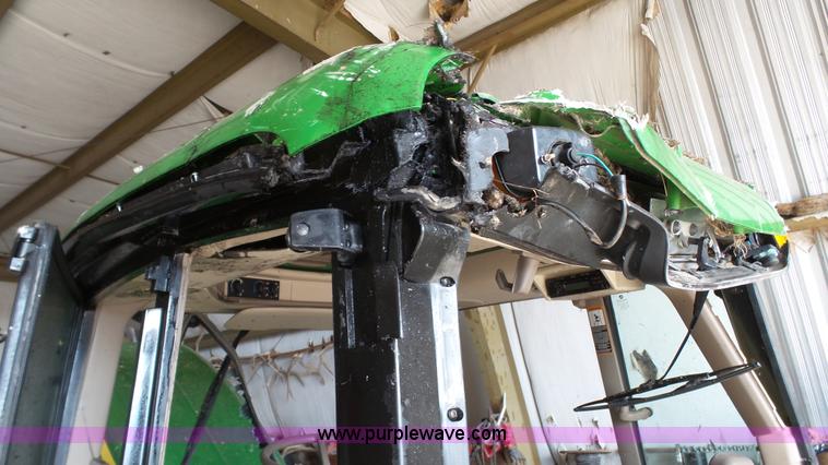 image for item J7288 2011 John Deere 6430 Premium MFWD tractor