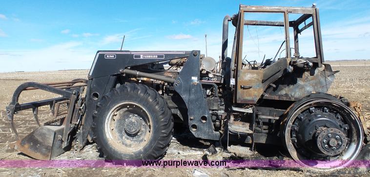 image for item J7289 Case IH 7140 tractor