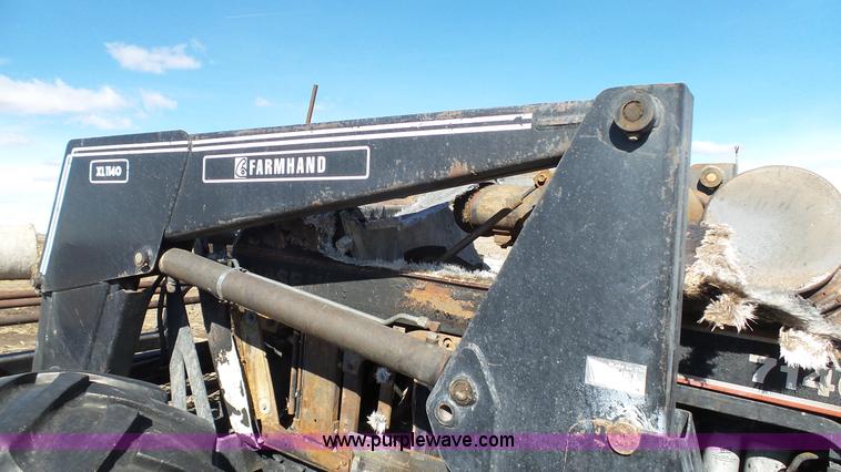 image for item J7289 Case IH 7140 tractor