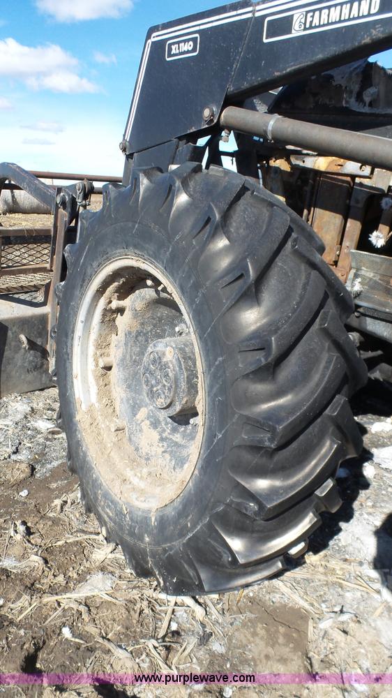 image for item J7289 Case IH 7140 tractor