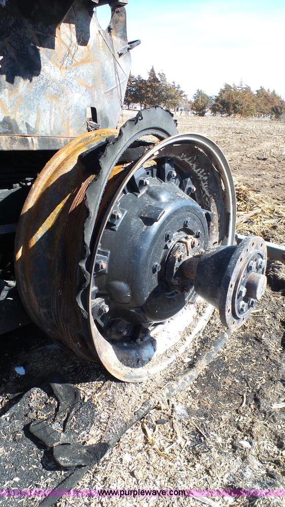 image for item J7289 Case IH 7140 tractor