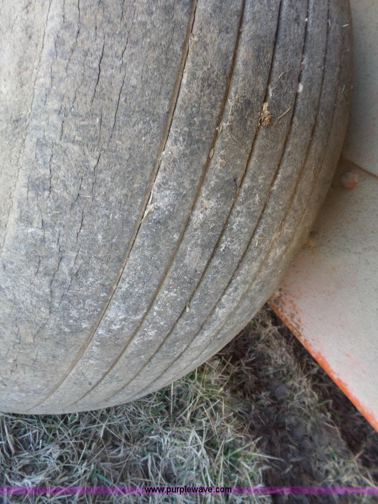 image for item J7671 Butler/Oswalt 2840 Ensilmixer feed mixer