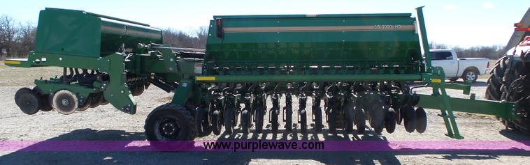 image for item J7673 2013 Great Plains 3S-3000HD grain drill