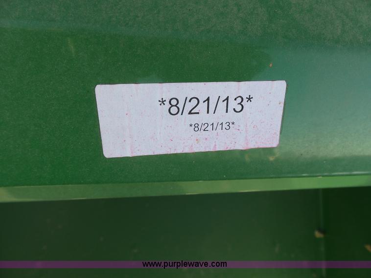 image for item J7673 2013 Great Plains 3S-3000HD grain drill