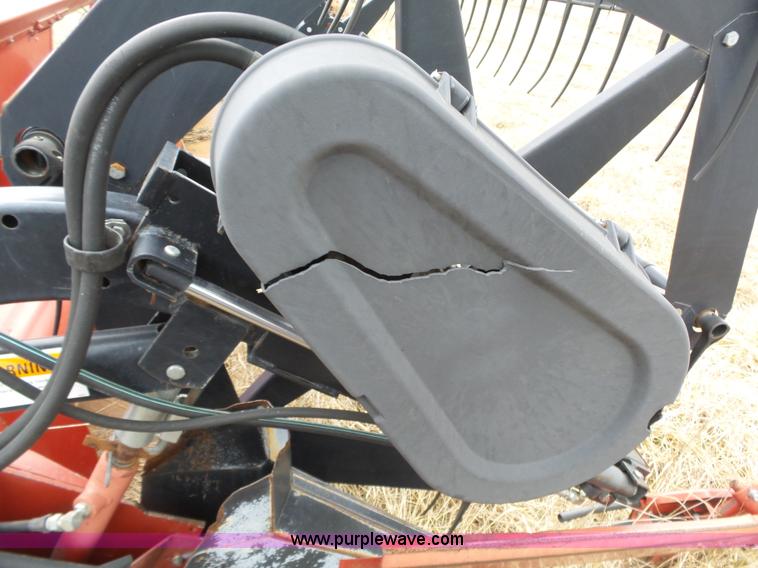 image for item J7678 1979 International 1440 combine