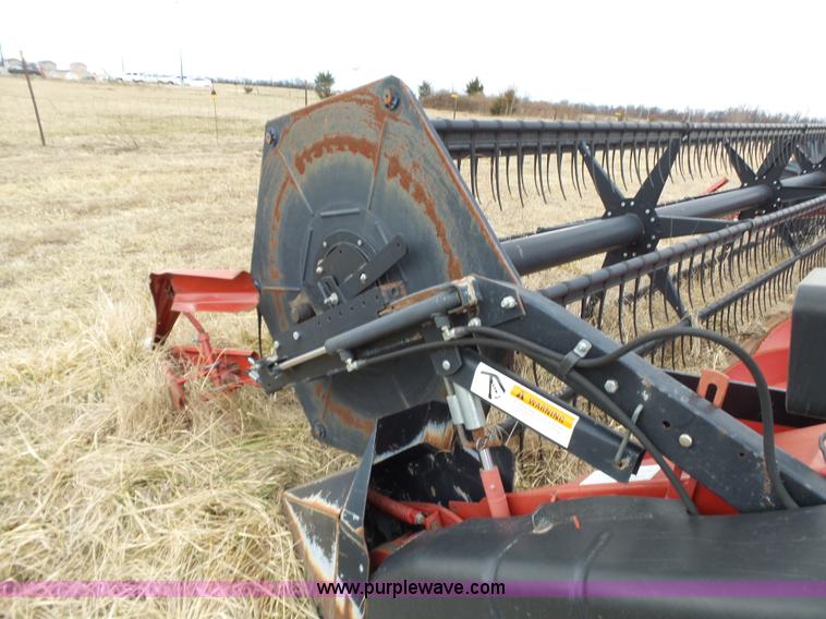 image for item J7678 1979 International 1440 combine
