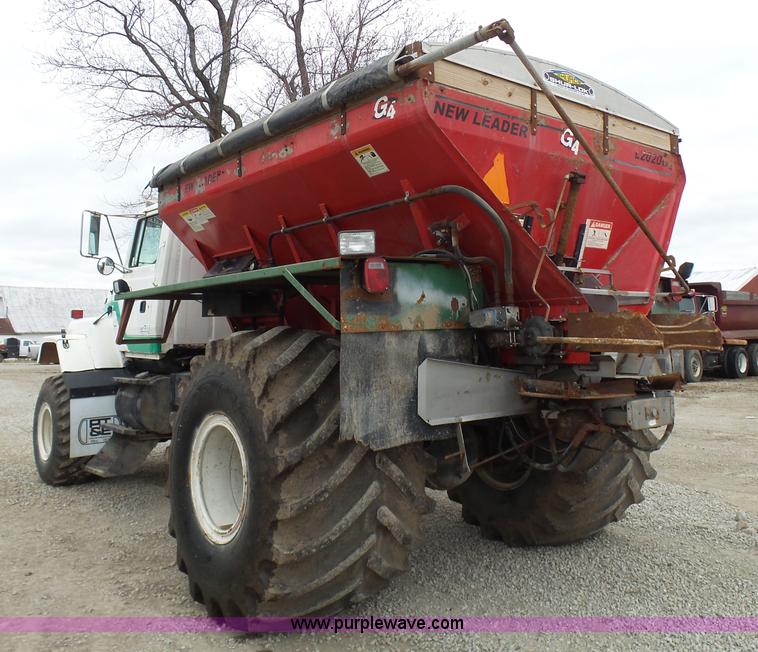 image for item K4274 1996 Ford LN8000 applicator truck