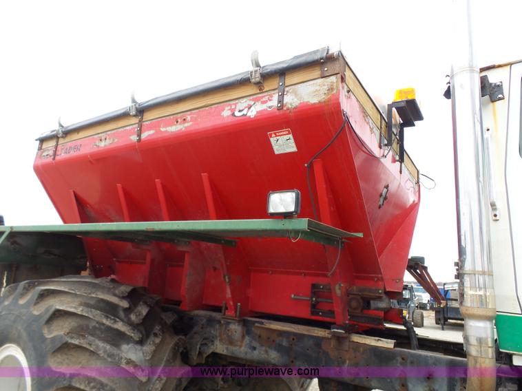 image for item K4274 1996 Ford LN8000 applicator truck