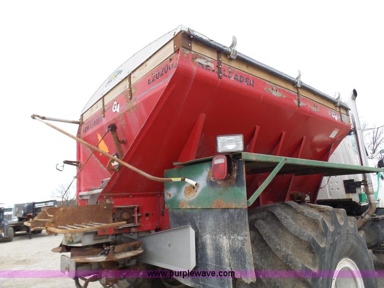 image for item K4274 1996 Ford LN8000 applicator truck