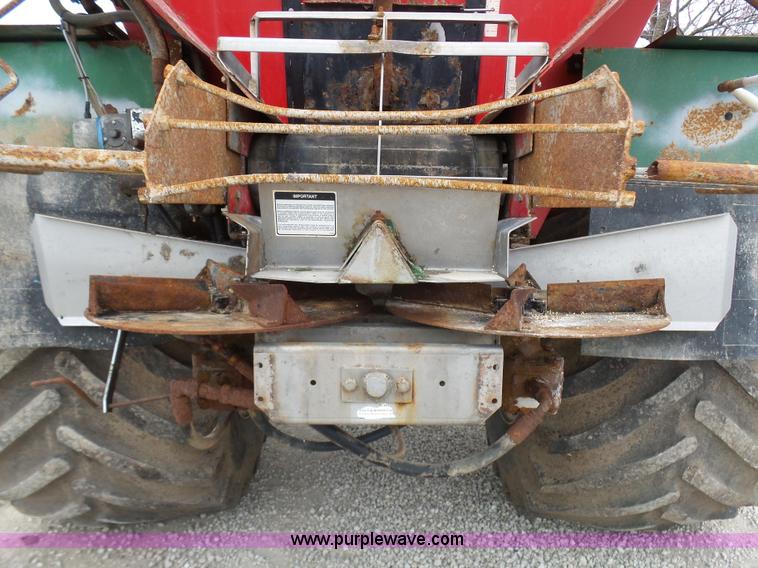 image for item K4274 1996 Ford LN8000 applicator truck