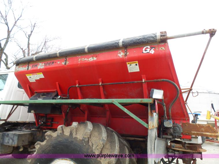 image for item K4274 1996 Ford LN8000 applicator truck