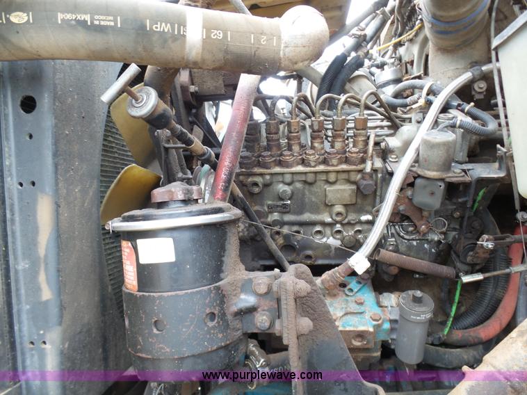 image for item K4274 1996 Ford LN8000 applicator truck