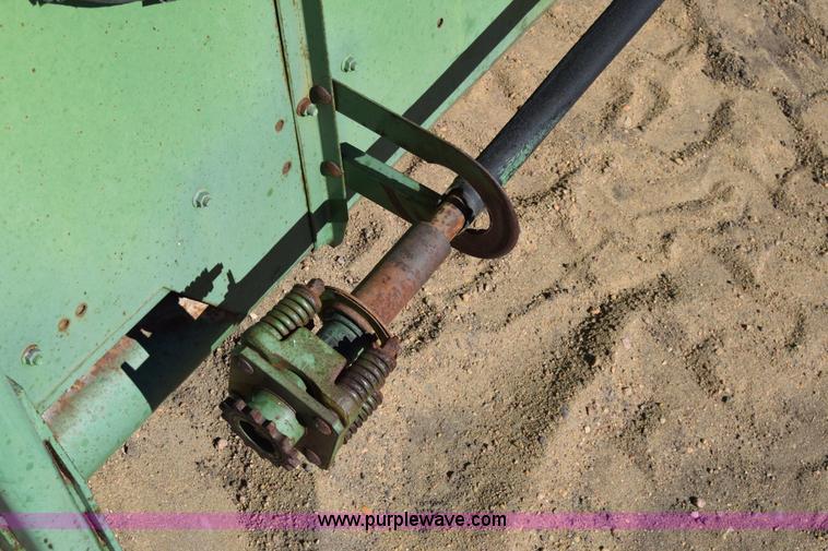 image for item K4360 John Deere 216 platform head