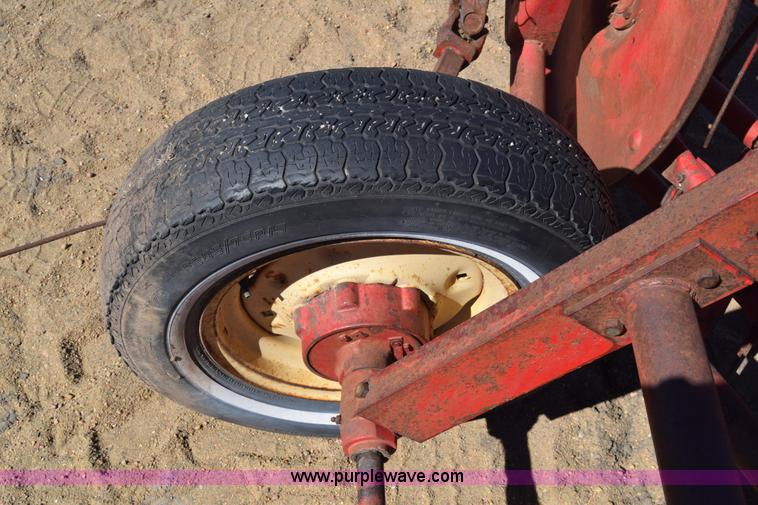 image for item K4375 Massey-Ferguson 36 hay rake