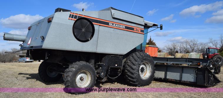 image for item K4406 1994 Gleaner R72 combine