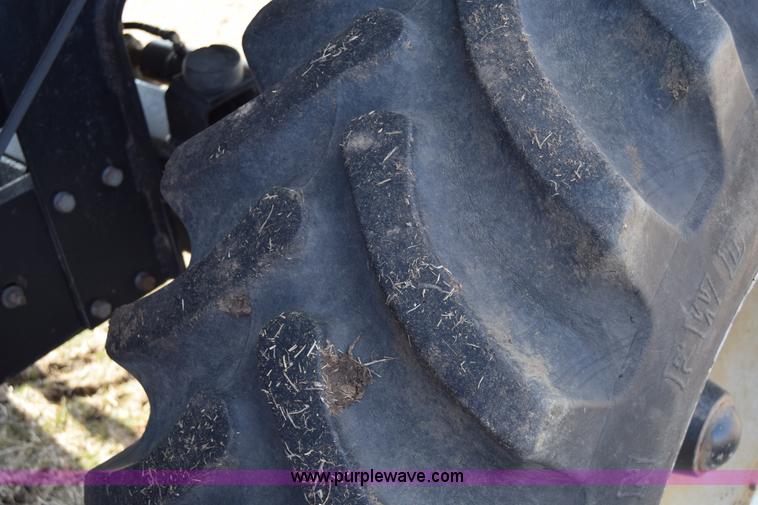 image for item K4406 1994 Gleaner R72 combine