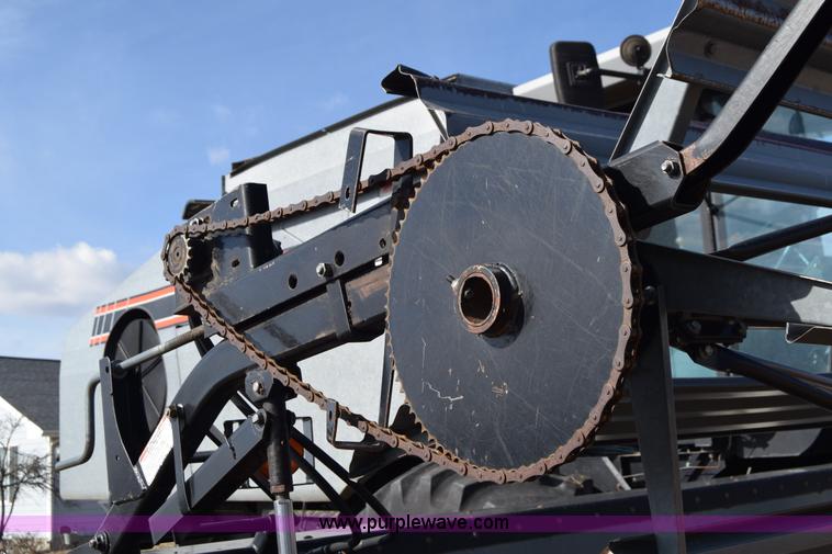 image for item K4406 1994 Gleaner R72 combine