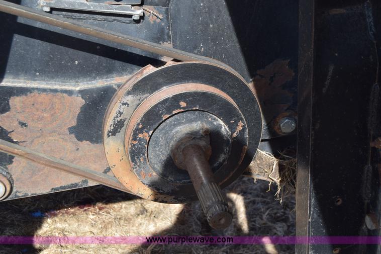 image for item K4406 1994 Gleaner R72 combine