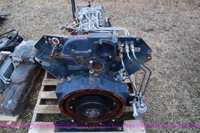 image for item K4406 1994 Gleaner R72 combine