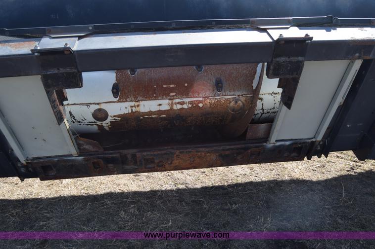 image for item K4419 Massey-Ferguson 6025R stripper head