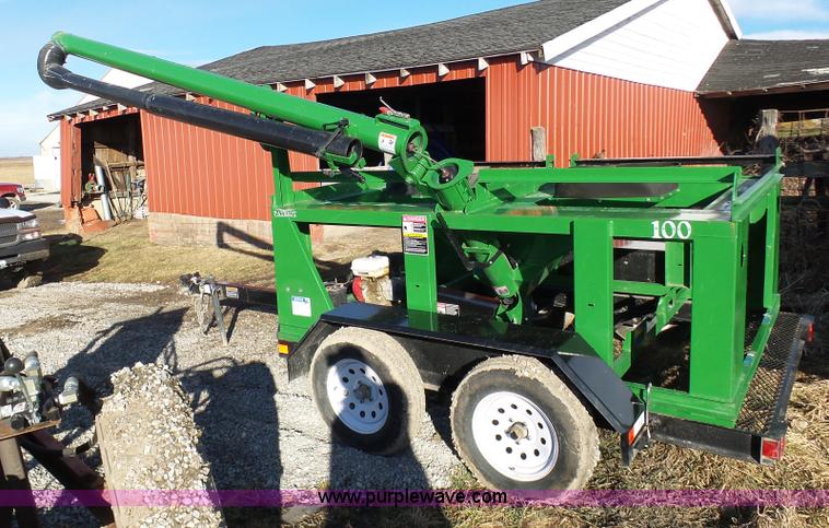 image for item K7622 Patriot 100 seed tender