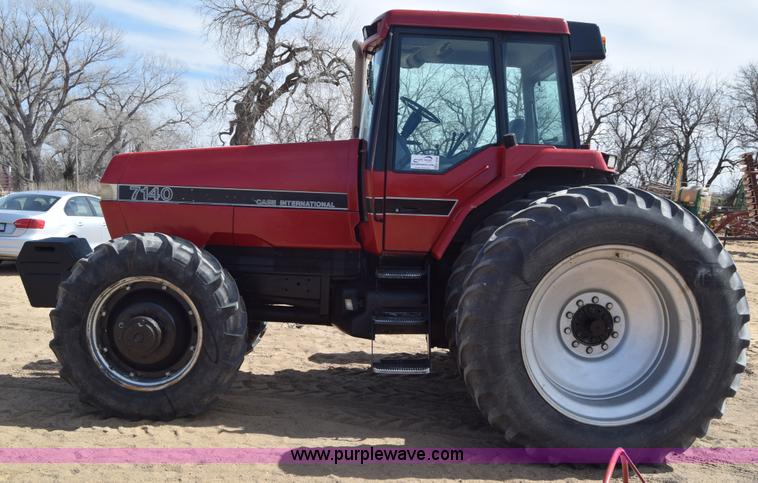 image for item K8608 1988 Case IH 7140 MFWD tractor