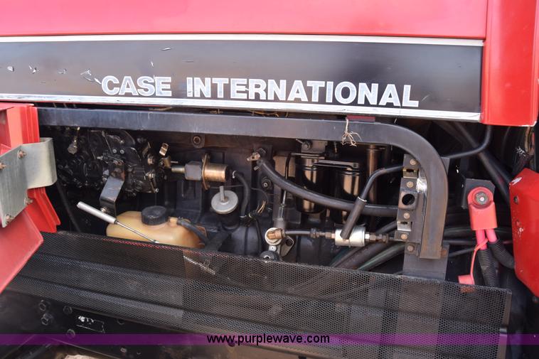 image for item K8608 1988 Case IH 7140 MFWD tractor