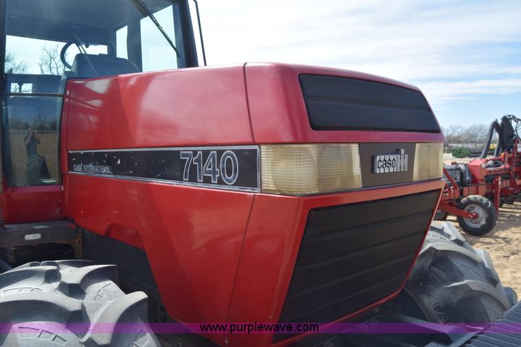 image for item K8608 1988 Case IH 7140 MFWD tractor