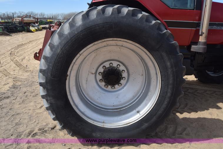 image for item K8608 1988 Case IH 7140 MFWD tractor