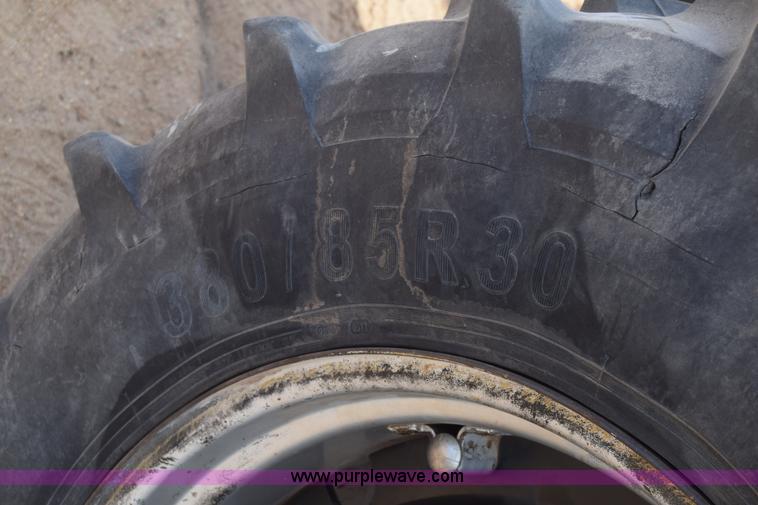 image for item K8608 1988 Case IH 7140 MFWD tractor