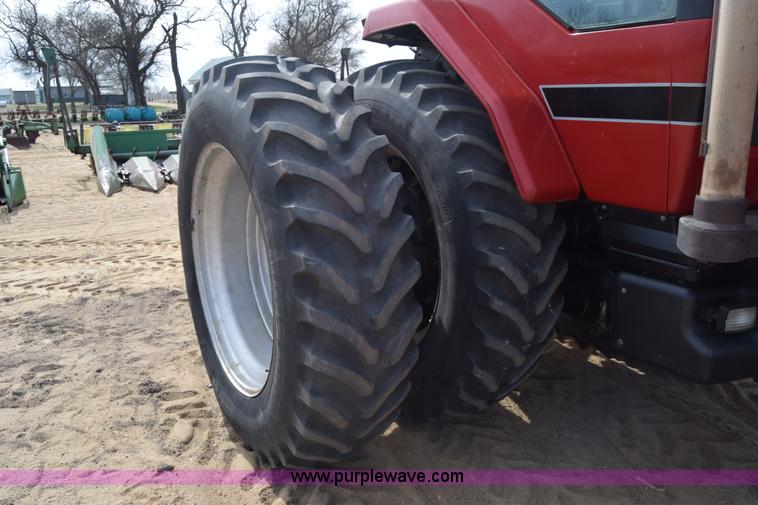 image for item K8608 1988 Case IH 7140 MFWD tractor