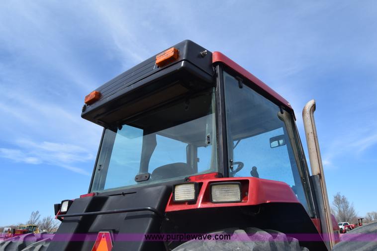 image for item K8608 1988 Case IH 7140 MFWD tractor