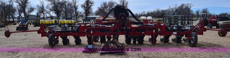 image for item K8667 2010 Case IH 1230 planter