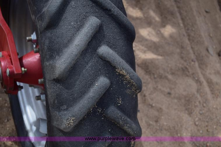 image for item K8667 2010 Case IH 1230 planter