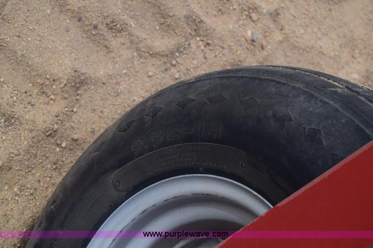 image for item K8667 2010 Case IH 1230 planter