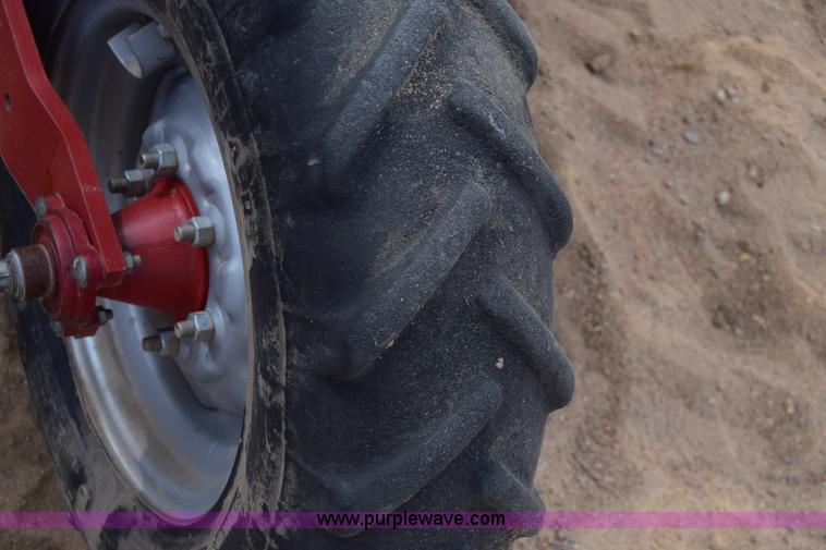 image for item K8667 2010 Case IH 1230 planter